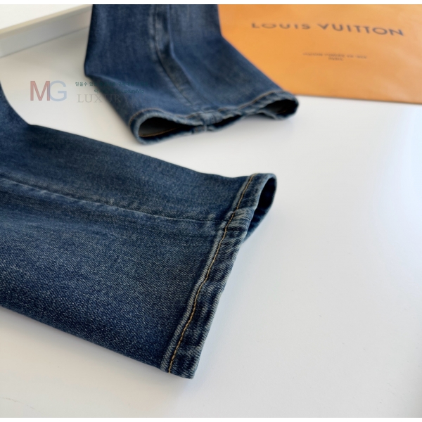 ���� ���̺��� û���� LV326752