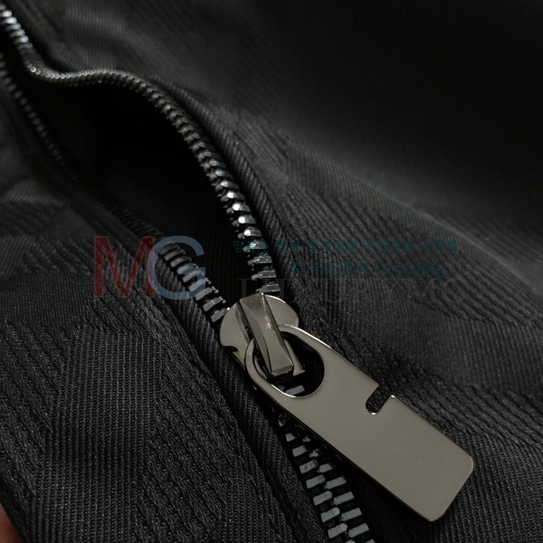 ���� ������ �ٿ� ��Ŷ BU387488