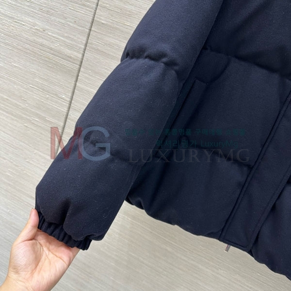 ���� �η�**�� �ٿ� �е� LP423242-2