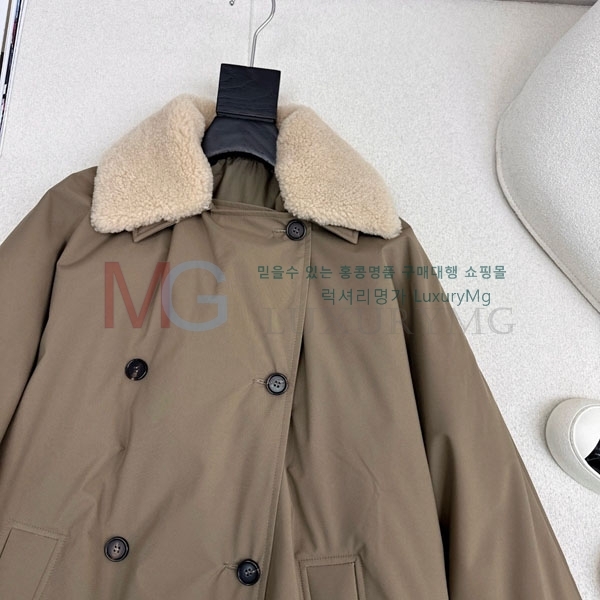 ���� ���ڷ� ��ġ�ڸ� �ٿ� �е� BC56568-4