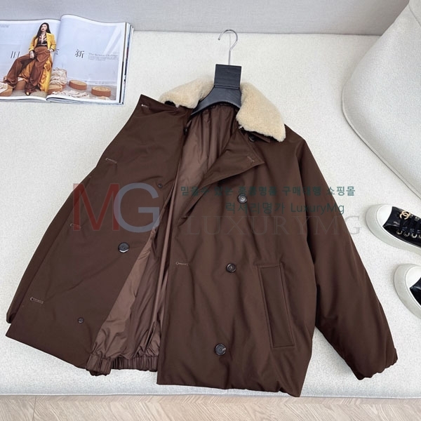 ���� ���ڷ� ��ġ�ڸ� �ٿ� �е� BC56568-5