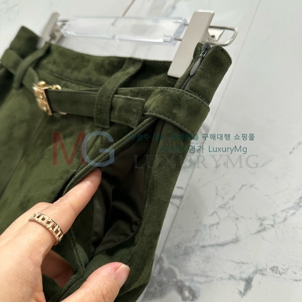 ���� �̿�̿� ��ĿƮ MIU43506-2