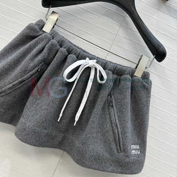 ���� �̿�̿� ��ĿƮ MIU43506-3