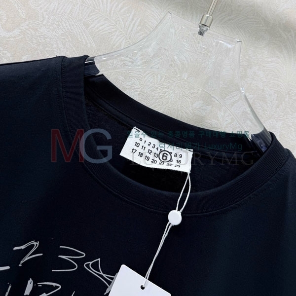 ���� �������������� ���� Ƽ���� MM245670-2