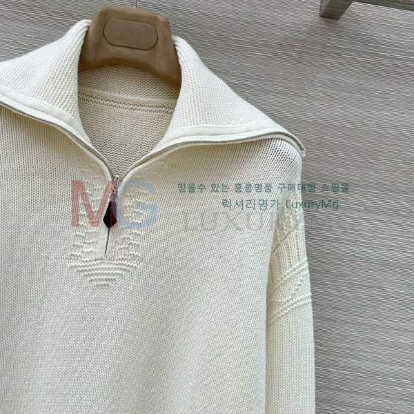 ���� �η�**�� ������ LP325677-13