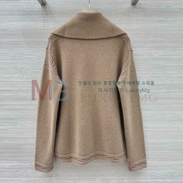 ���� �η�**�� ������ LP325677-14