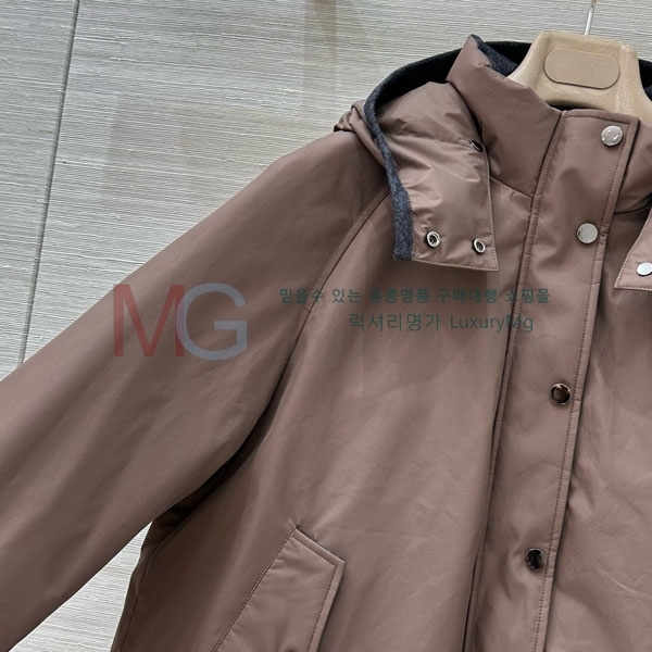 ���� ���ڷ� ��ġ�ڸ� �ٿ� �е� BC52343250-10