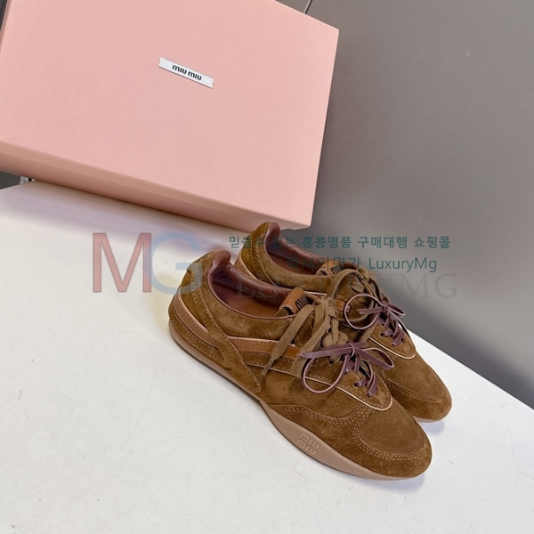 ���� �̿�̿� ����Ŀ�� MI3378924-2