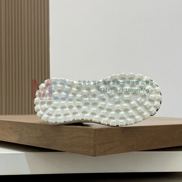  ���� ��**�� ����ž JH0889511-2