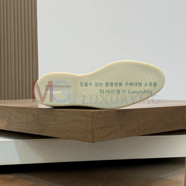 �������� �η�**�� ���� LP1355580-8