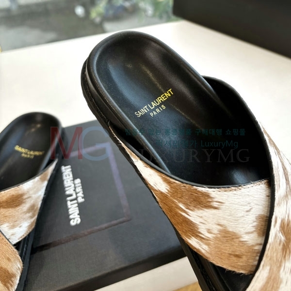 ���� ���ζ� ������ YSL886990-2