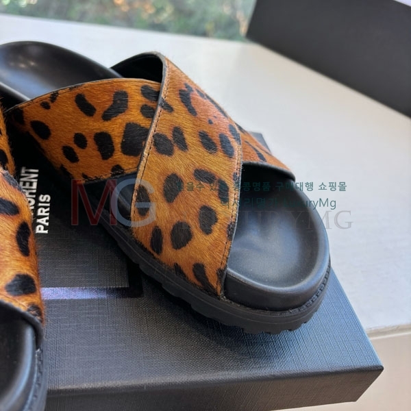 ���� ���ζ� ������ YSL886990