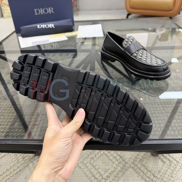 ���� ��� ���� D3R60002