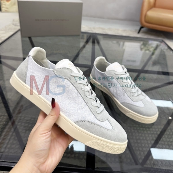 ���� ���ڷ� ��ġ�ڸ� ����Ŀ�� B3C10440-12