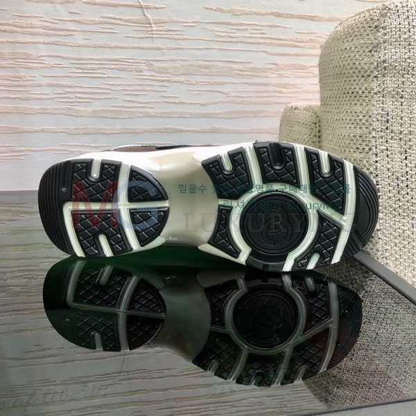 ���� ��* ����Ŀ�� R7T63301-1