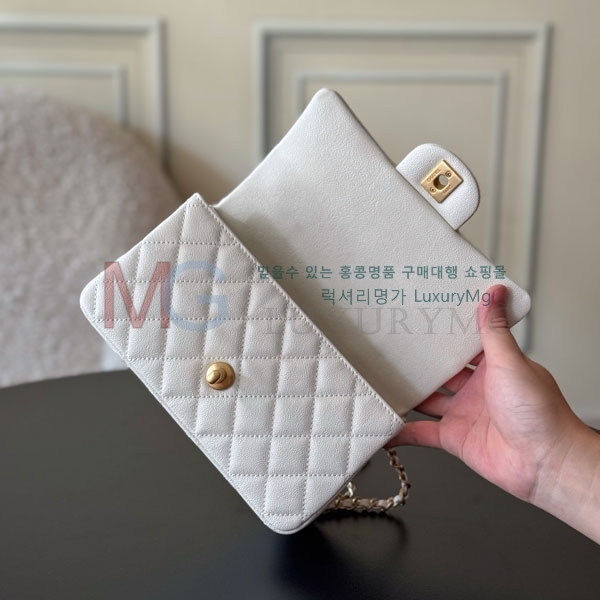 ��* Ŭ���� ���̴� �ڵ�� AS2431-503