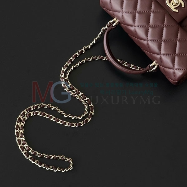 ��* Ŭ���� ���̴� �ڵ�� AS2431-506