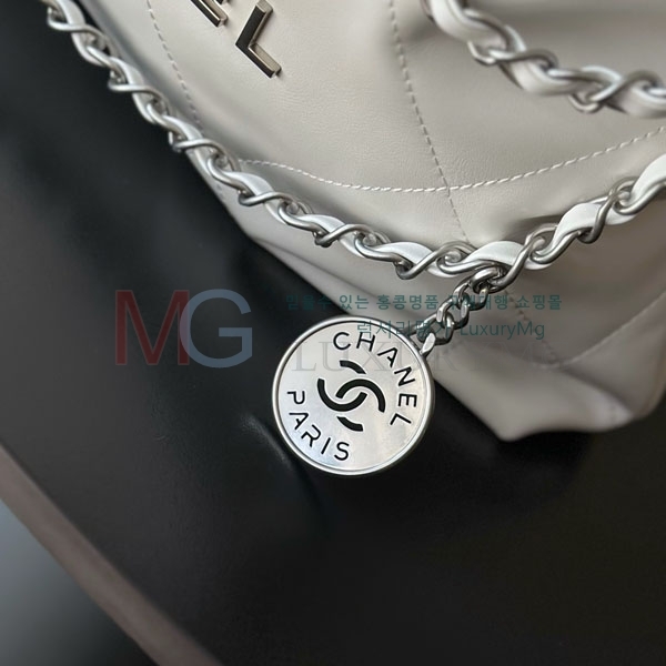 ��* ���� �ڵ�� 22�� AS3260-3010