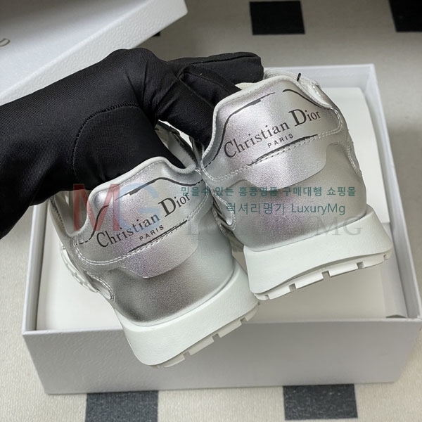 ���� ��� ����Ŀ�� DE2225048-4