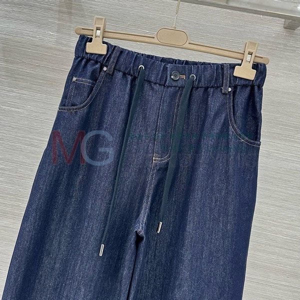 ���� ���ڷ� ��ġ�ڸ� ���� BC156083-1