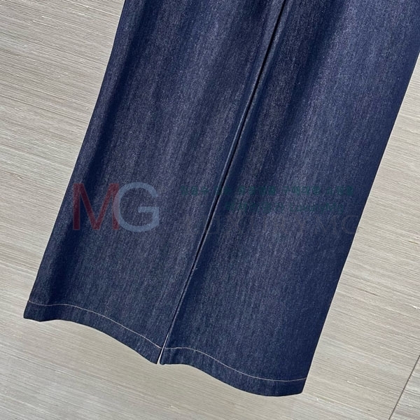 ���� ���ڷ� ��ġ�ڸ� ���� BC156083-1