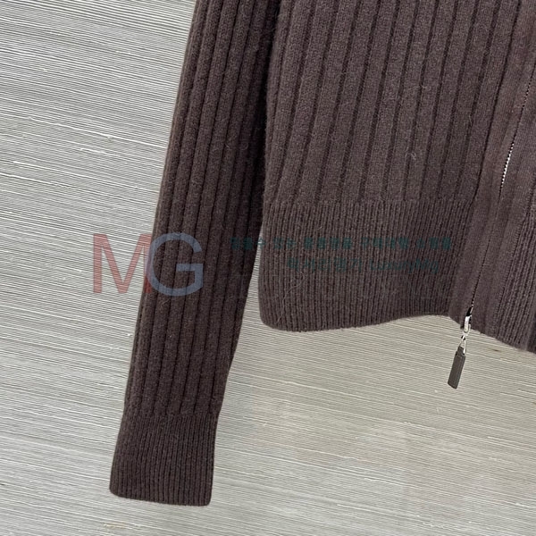 ���� �η�**�� ������ ����� ��Ŷ LP451044-3