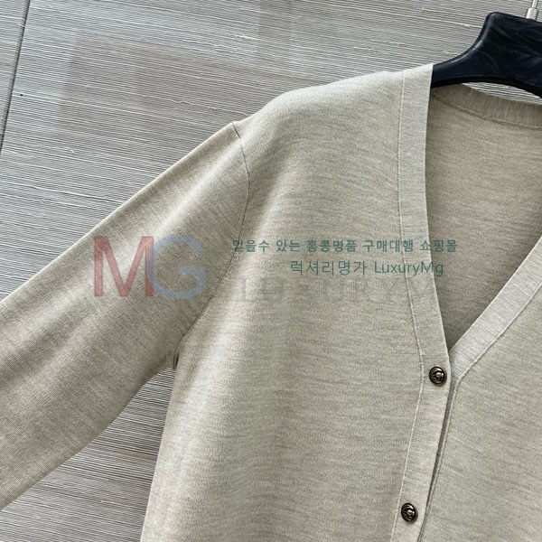 ���� �η�**�� ������ ����� LP3560345-5