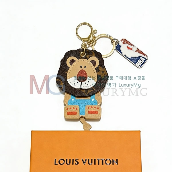 ���̺��� ŰȦ�� LV56088-11