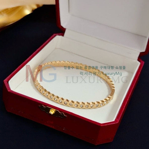 �������� ��쿡 ���� CAR67087-8