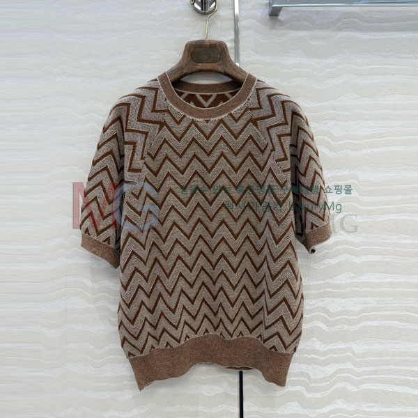 ���� �η�**�� ���� Ƽ���� LP345777-8