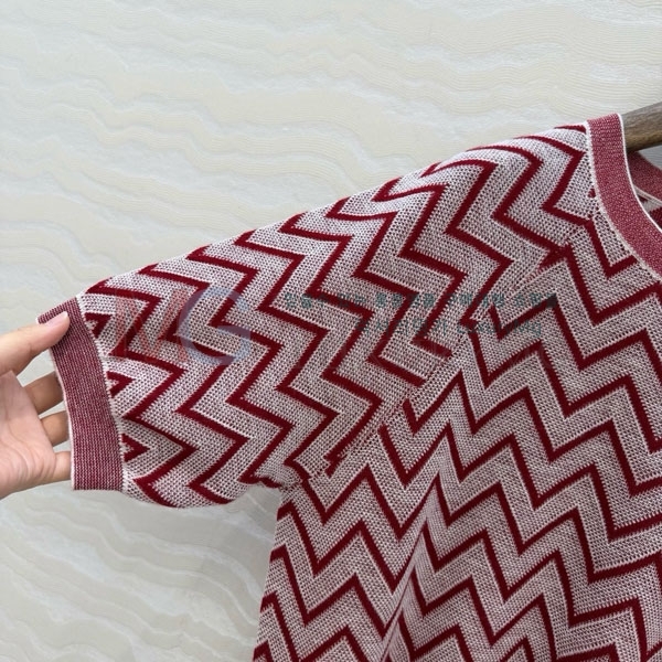 ���� �η�**�� ���� Ƽ���� LP345777-10