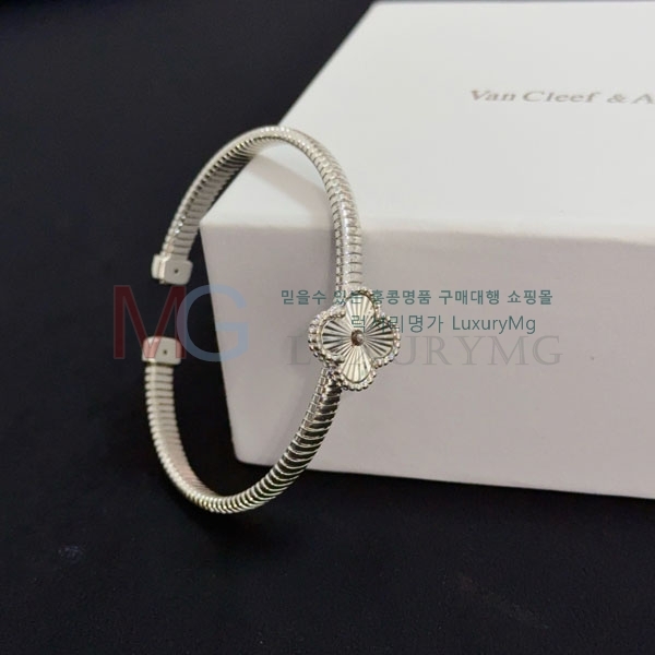 ��Ŭ���� �� ���� ���� VA45023-10