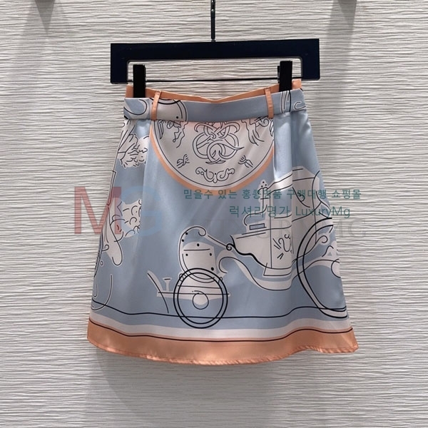 ���� �����޽� ��ĿƮ HE613685-7