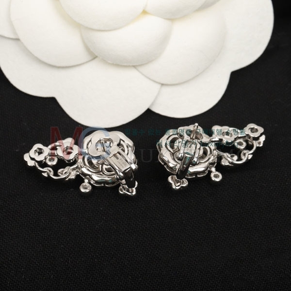 ��* �Ͱ��� CHA654507-4