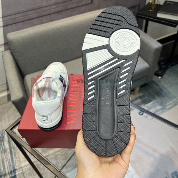  ���� �߷�Ƽ�� ����Ŀ�� V6A36605-5