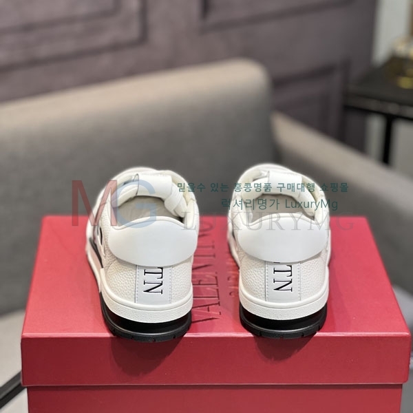  ���� �߷�Ƽ�� ����Ŀ�� V6A36605-5