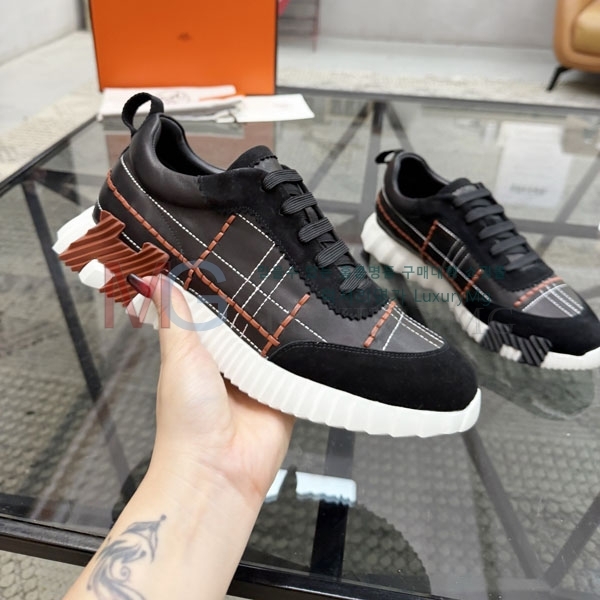 ���� �����޽� ����Ŀ�� HE566301-2