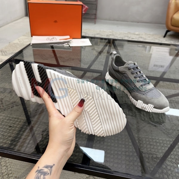 ���� �����޽� ����Ŀ�� HE566301-5