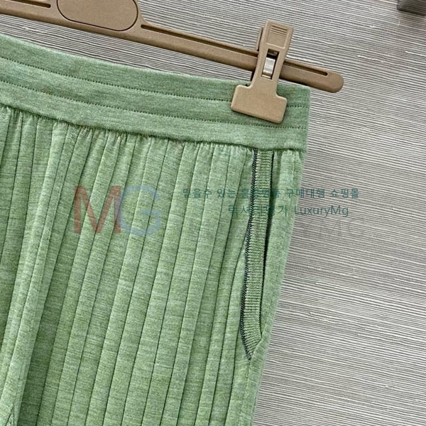 ���� ���ڷ� ��ġ�ڸ� ���� BC156083-4