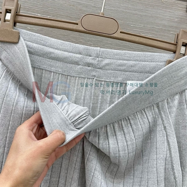 ���� ���ڷ� ��ġ�ڸ� ���� BC156083-5