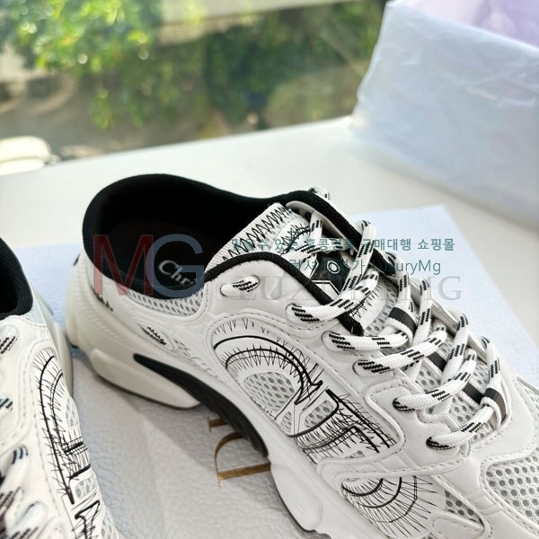 ��� �� ����Ŀ�� �������� DR966066-7