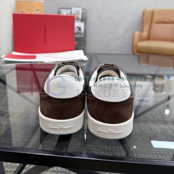 ���� �䷹���� ����Ŀ�� FE599033