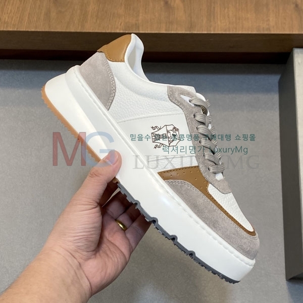 ���ڷ� ��ġ�ڸ� ����Ŀ�� B1C72660