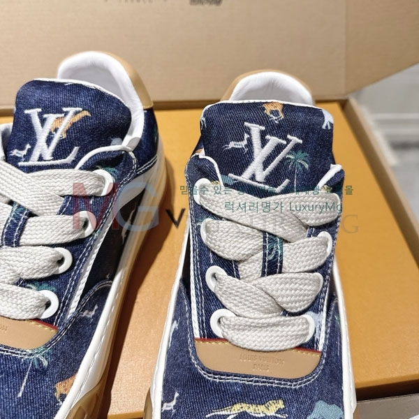 �������� ����*�� ����Ŀ�� LV612801