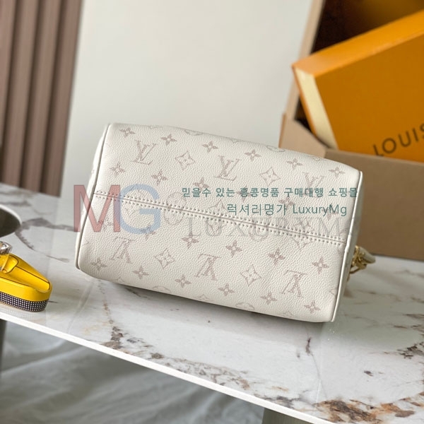 ���̺��� ���ǵ� �ݵѸ��� 25 M26690-400