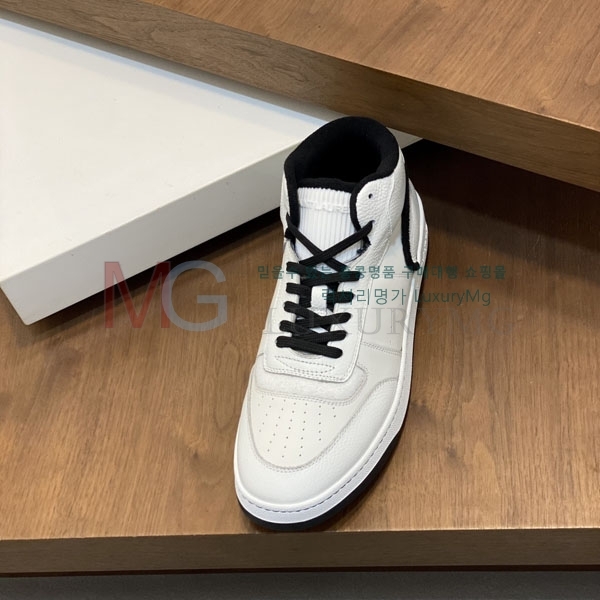 ���� ���ζ� �ϴ�ž 1YSL552669-4