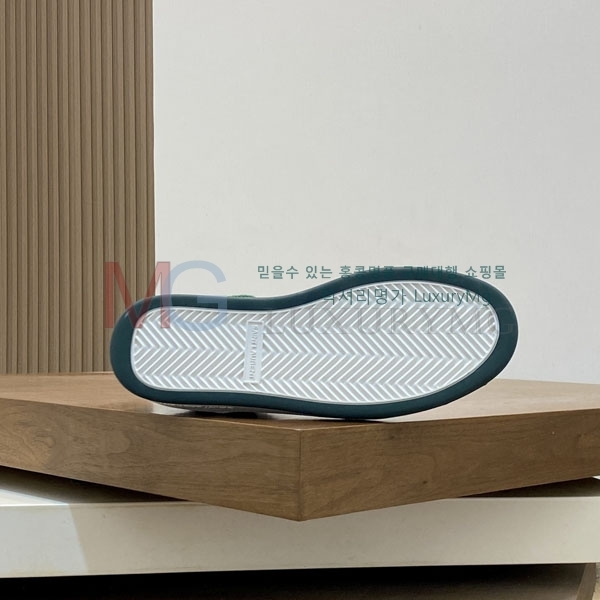 ���� ���ζ� �ϴ�ž 1YSL552669-3