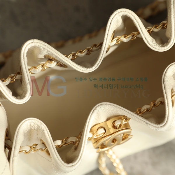 ��* 25 �̴� �ڵ�� AS5631-74