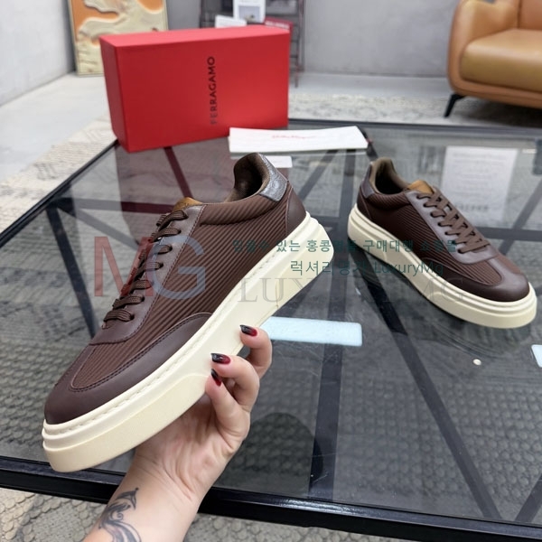 ���� �䷹���� ����Ŀ�� 3F66609-3