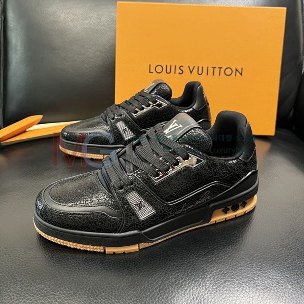 ���� ����*�� ����Ŀ�� 2LV018806